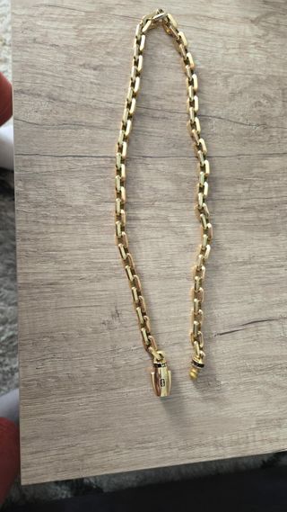 Cadena de oro macizo estilo eslabones