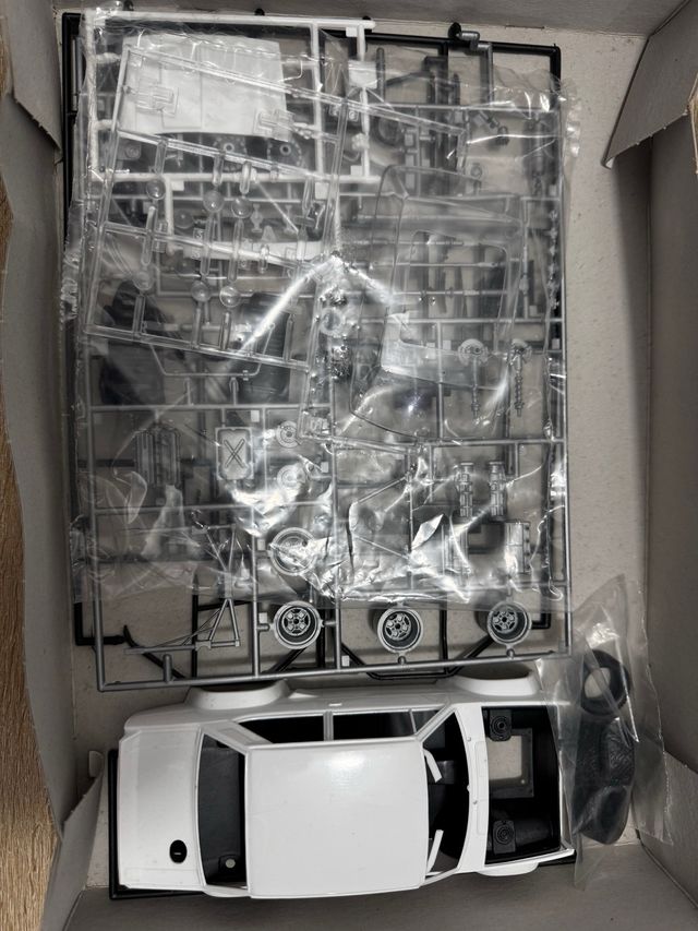 Maqueta Fiat 131 Abarth Rally Italeri 1:24