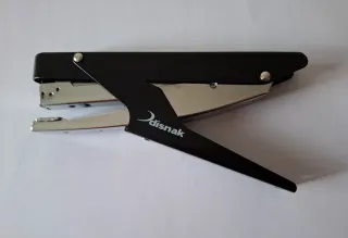 Grapadora Tenaza Disnak Negra