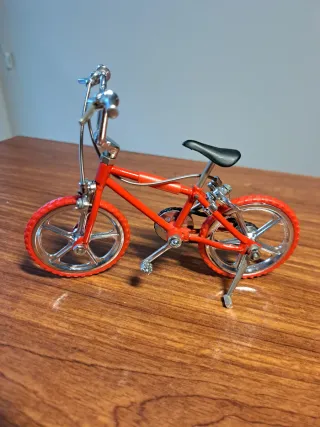 Mini Bicicleta BMX Rossa