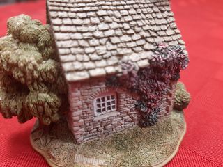LILLIPUT LANE - cottage "Fuchsia" del 1996
