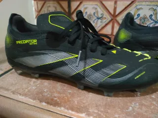 Botas de fútbol Adidas Predator