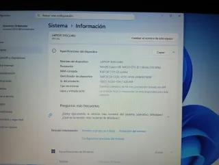 Portátil Lenovo IdeaPad 3 Negro