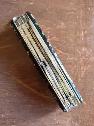 Victorinox Huntsman Camouflage Usato