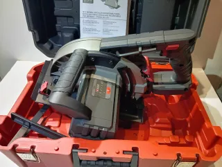 Sierra Circular Parkside 20V para Metal