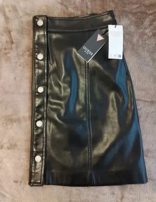 Falda Guess Negra Botones