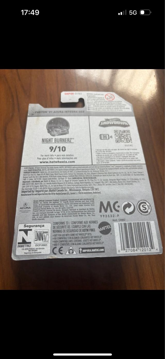 Hot Wheels '01 Acura Integra GSR Amarillo