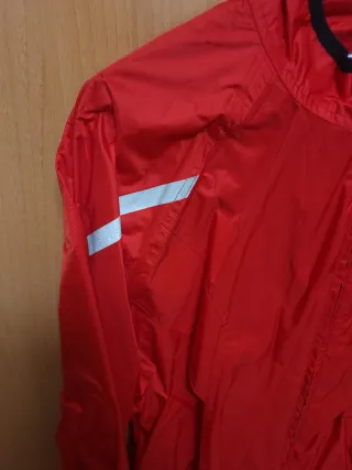 Chaqueta cortavientos Btwin roja hombre Talla XL