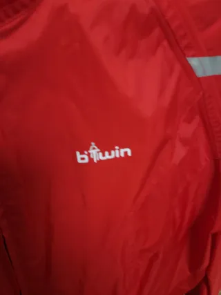 Chaqueta cortavientos Btwin roja hombre Talla XL