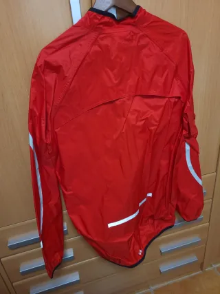 Chaqueta cortavientos Btwin roja hombre Talla XL