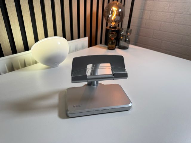 Soporte Tablet Gris Ipega