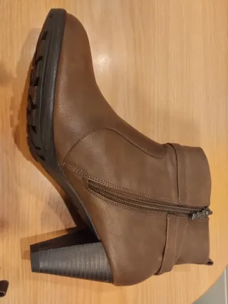 Botines marrones sin usar Talla 41