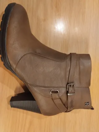 Botines marrones sin usar Talla 41