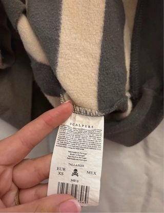 Sudadera Scalpers rayas calavera