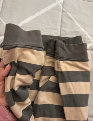 Sudadera Scalpers rayas calavera