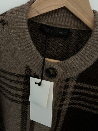 Jersey Zara Cuadros Beige y Marrón
