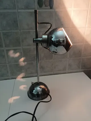 Lampada da tavolo vintage metallo anni 60-70
