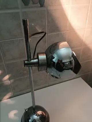 Lampada da tavolo vintage metallo anni 60-70