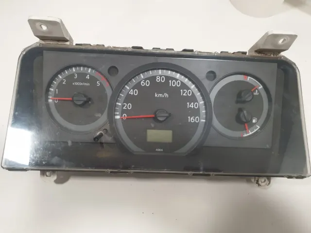Cuadro instrumentos Nissan Cabstar