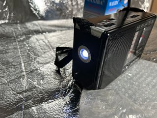 Rádio Portátil Waxiba XB-401C AM/FM/SW