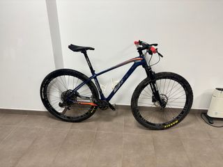 Bicicleta BH Ultimate Carbono 2020