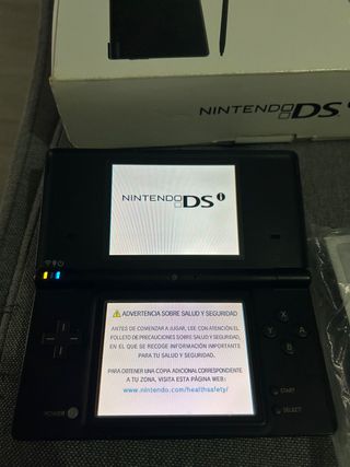 Nintendo DSi Negra Completa (Pantallas mejoradas)
