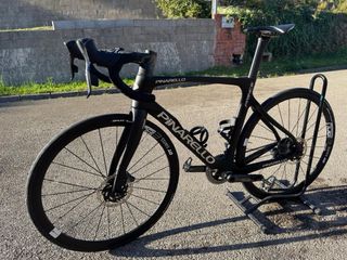 Bicicleta Pinarello Prince Negra año 2023