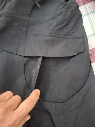 Chaquetón cortavientos T XL. Medidas en descripció