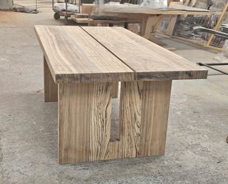 Tavolo da pranzo in legno massello