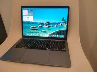 MACBOOK AIR M1 16 GB RAM 256 SSD