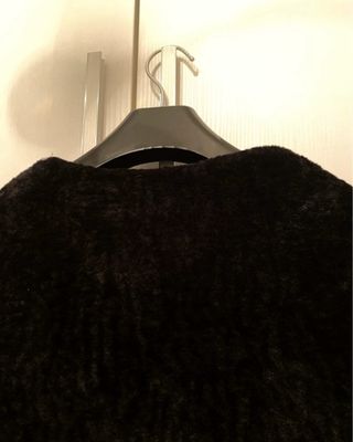 Pelliccia sintetica nera taglia S