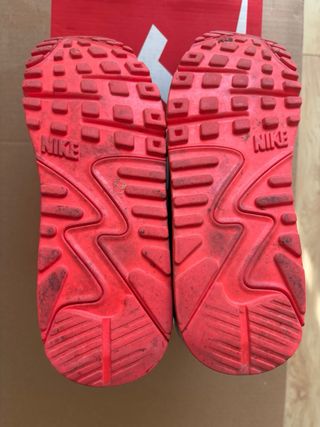 Zapatillas Nike Air Max Negras y Rojas