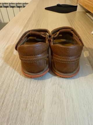 Sandalias piel Camper niño T.24