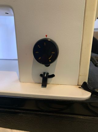 Máquina de coser Alfa Zig-Zag