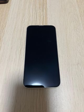 iPhone 13 Blanco 85% Batería + Cargador