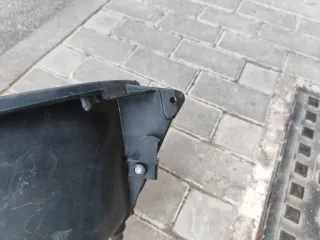 Baúl portacasco Aprilia Sonic