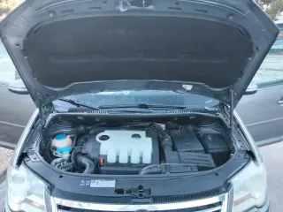 Volkswagen Touran 2009