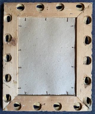 Marco antiguo madera dorado.