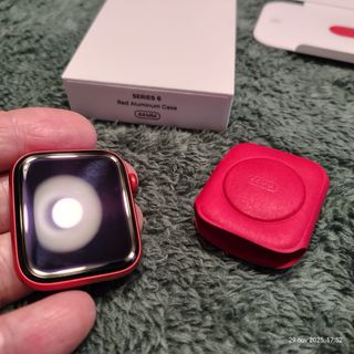 Apple Watch como nuevo, Series 6 44mm color rojo