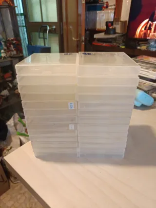 Lote 26 Cajas Nintendo DS transparentes