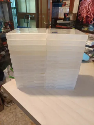 Lote 26 Cajas Nintendo DS transparentes