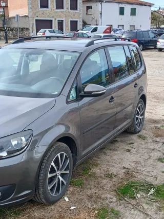 Volkswagen Touran 2011