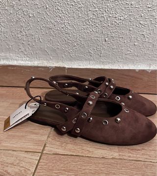 Manoletinas Lefties Marrones Tachuelas