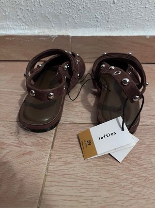 Manoletinas Lefties Marrones Tachuelas