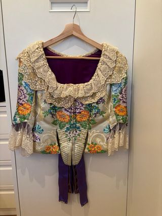 Traje de Fallera