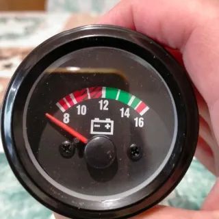 Manometro Voltmetro auto.