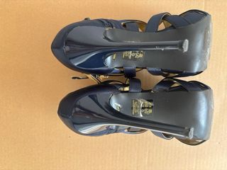 Sandalias de tacón azul marino talla 38