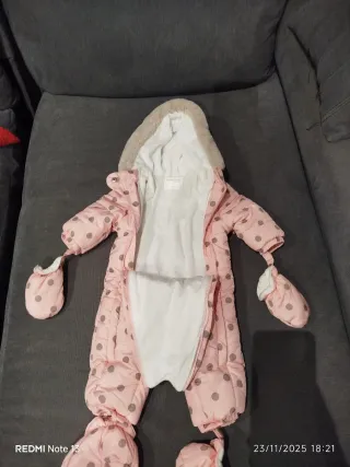 Buzo bebé niña invierno nieve lunares rosa