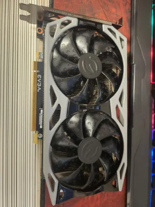 Tarjeta Gráfica EVGA NVIDIA RTX 2060