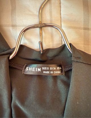 Body SHEIN negro talla M